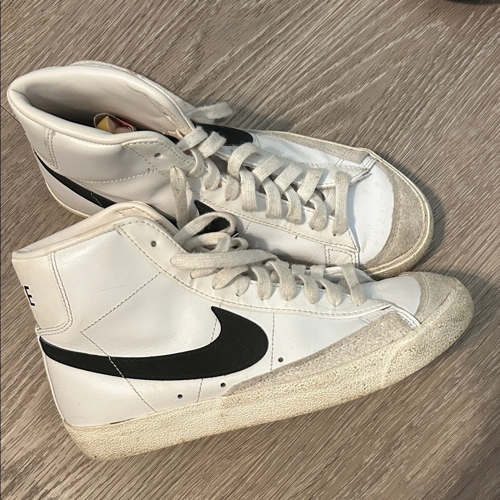 Nike White and Black High-Top blazers